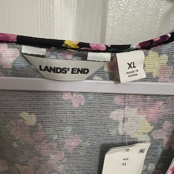 Lands' End Floral swim cover up Dress in Black and Pink NWT size XL women’s - Picture 6 of 8